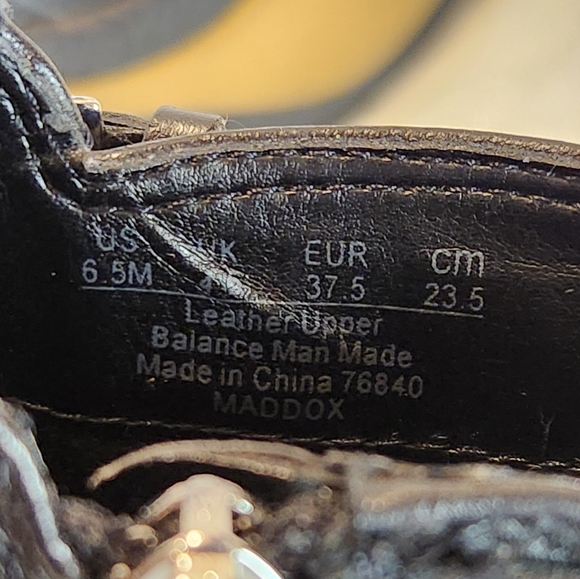 🎉Sam Edelman Maddox Black Leather Zip Ankle Boots Size 6.5 - Picture 11 of 13